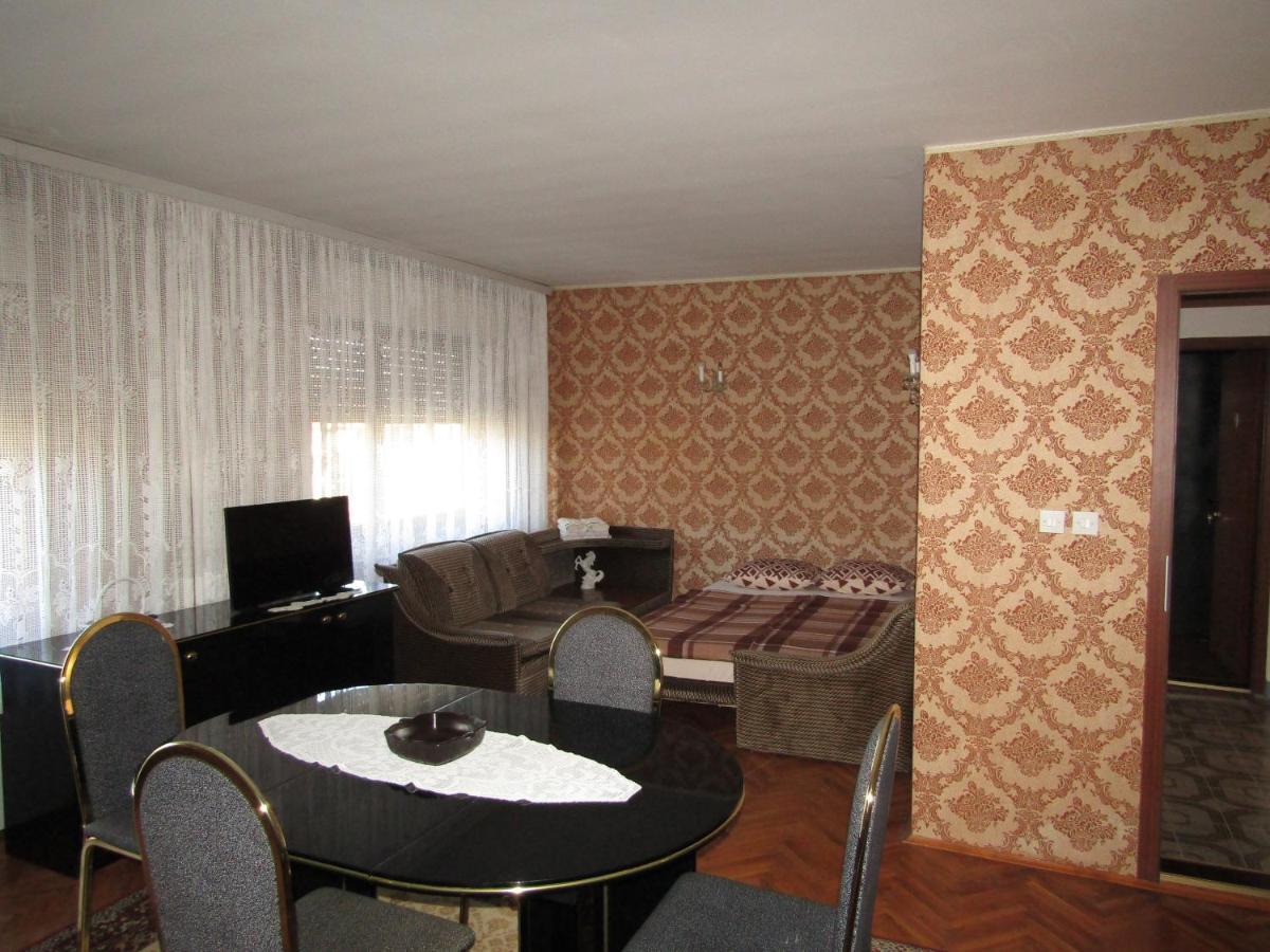 Apartman Milena Кладово Экстерьер фото
